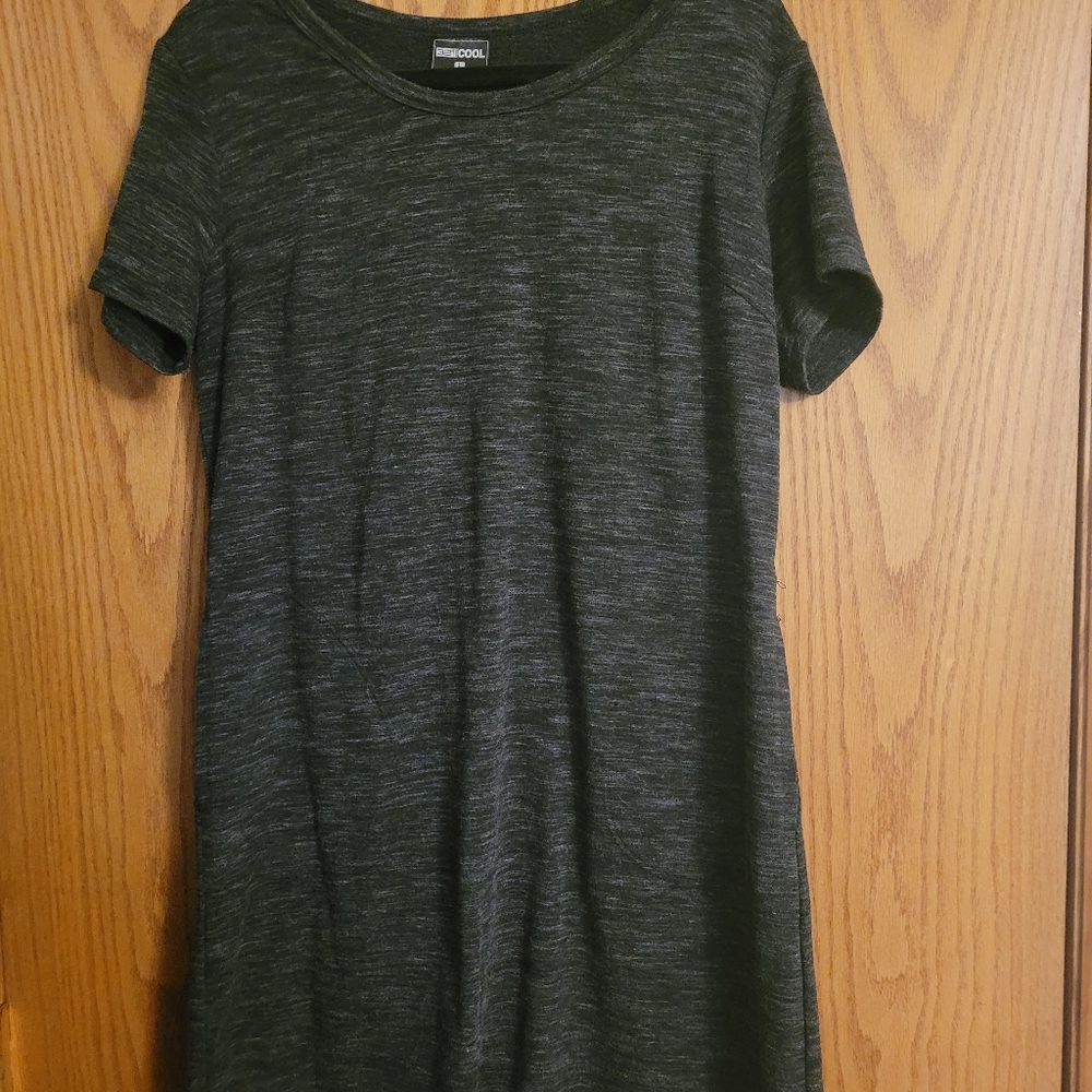Women's dress